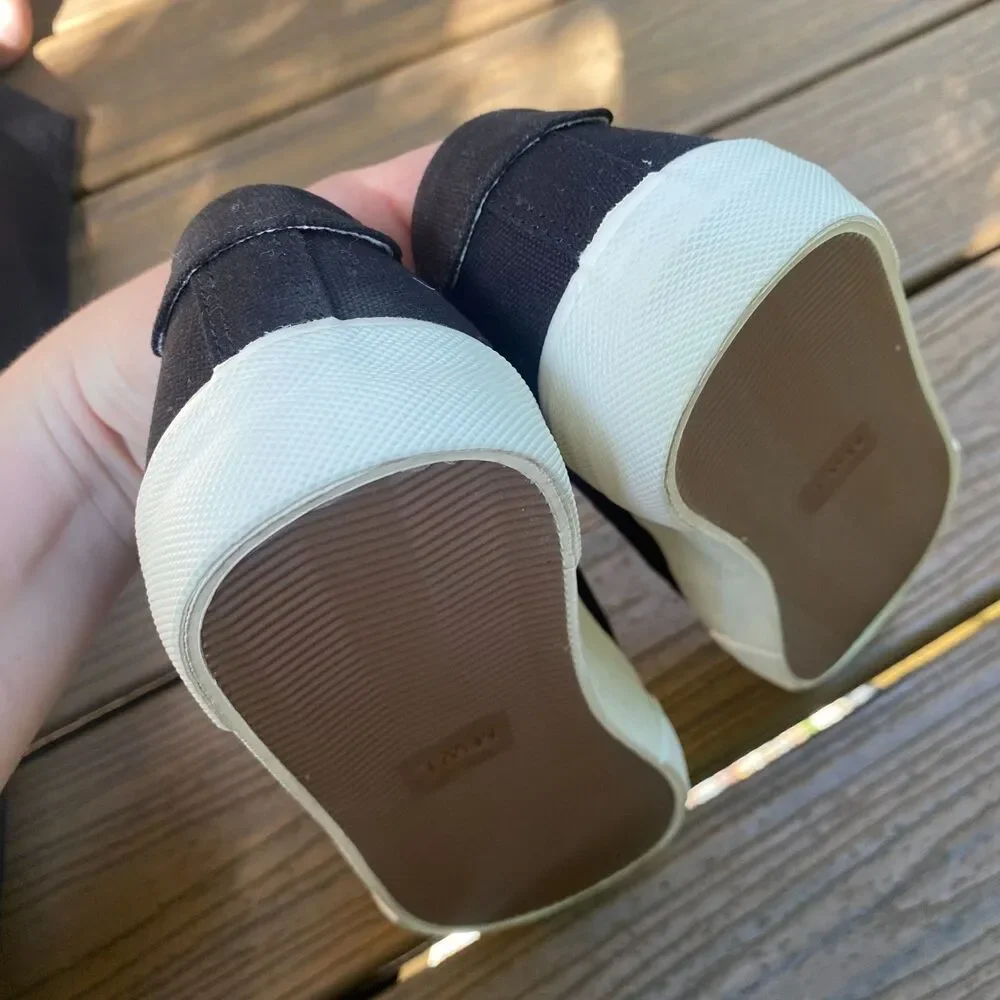 Madewell Sidewalk Low-Top‎ Sneakers in (Re)sourced Canvas W9.5/M8 Color Black